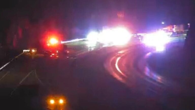 Accidente en I-70 provoca cierre total del carril este en el Túnel Eisenhower
