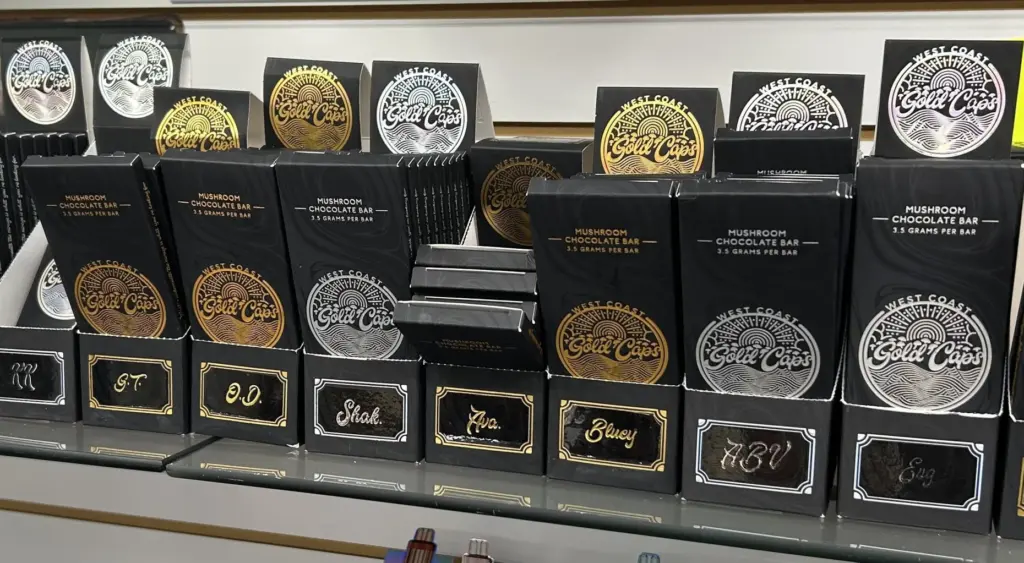 Denver alerta sobre venta ilegal de chocolates con psilocibina en gasolineras y tiendas de vapeo
