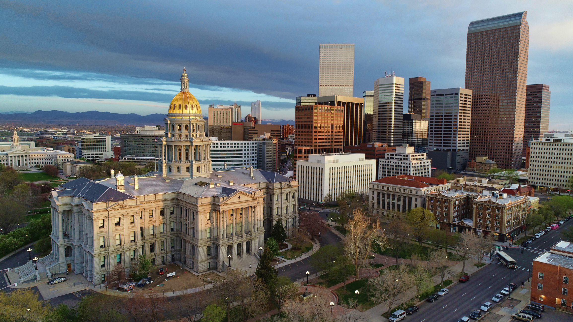 Inflación en Denver: WalletHub Revela el Aumento de Precios Más Alto del País