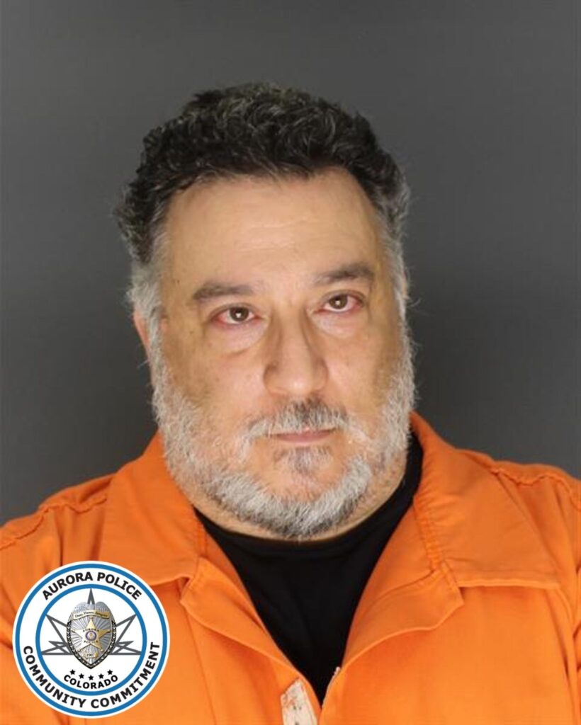 Policía de Aurora y FBI detienen a hombre con 400,000 imágenes de explotación infantil