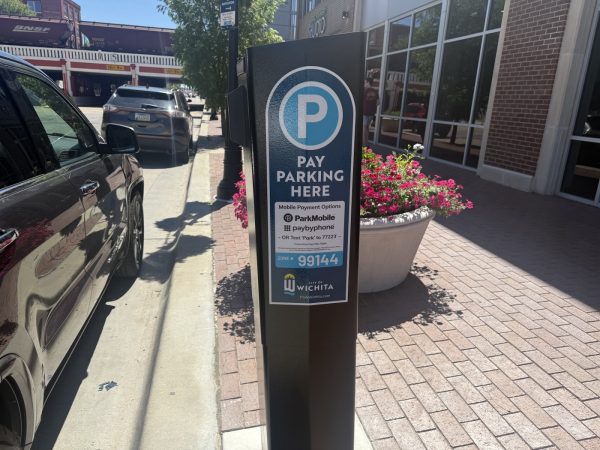 Estacionamiento Wichita: Costos se acumulan para trabajadores tras 6 meses de tarifas en Downtown