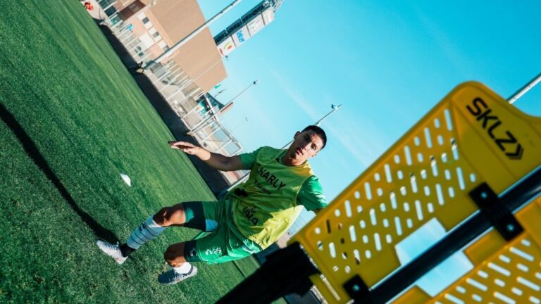 Santos se prepara para el duelo de fútbol ante Necaxa en su mejor forma
