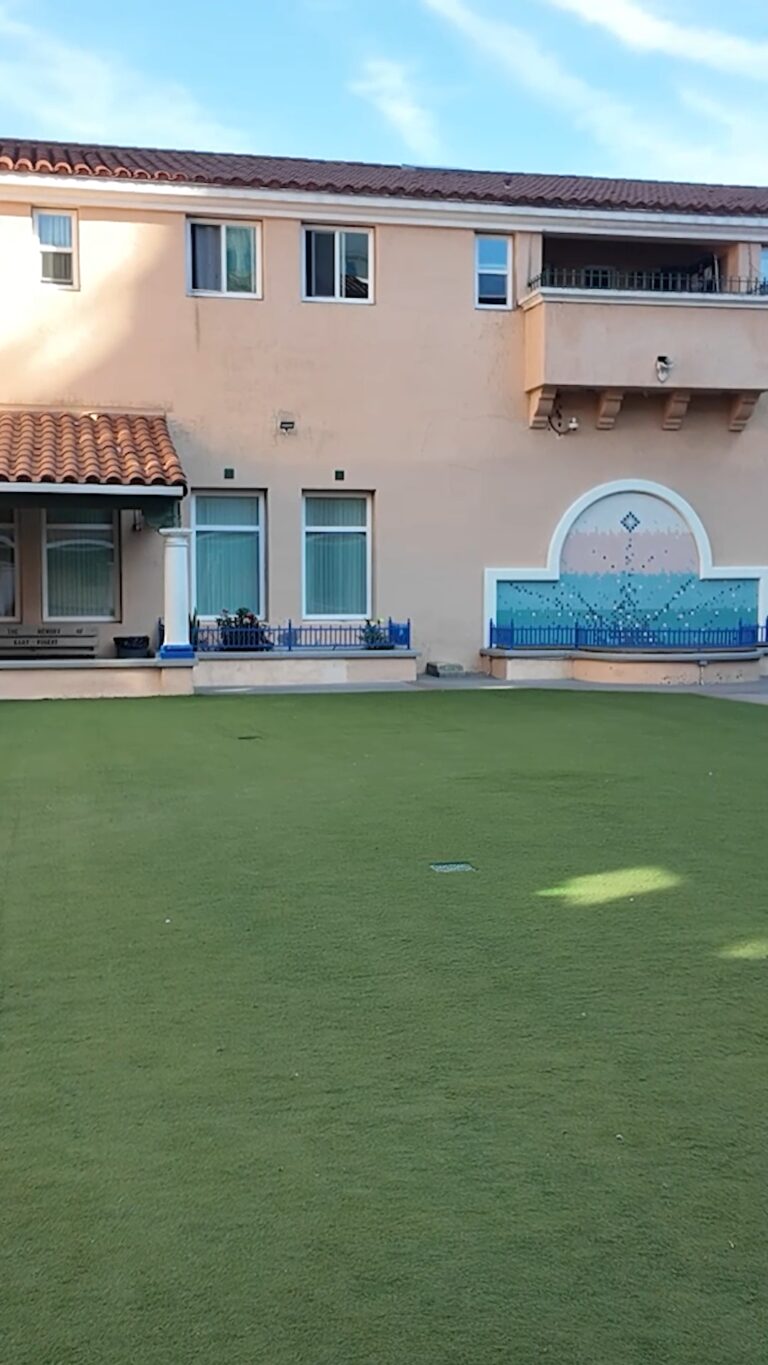 Refugio para Personas Sin Hogar Abierto en San Diego por Bajas Temperaturas