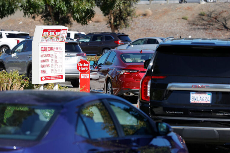 Conducir pegado al vehículo de enfrente sigue siendo una de las principales causas de choques en Colorado