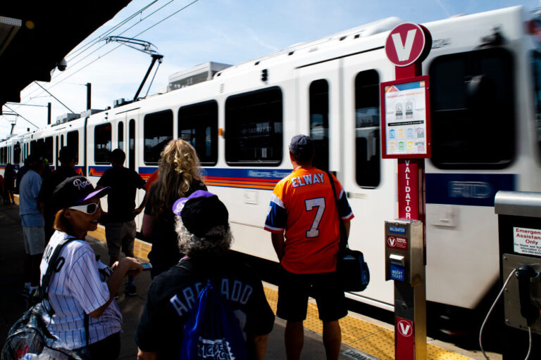 RTD ofrecerá transporte gratuito en Denver Metro este miércoles por el Día de la Equidad en el Transporte