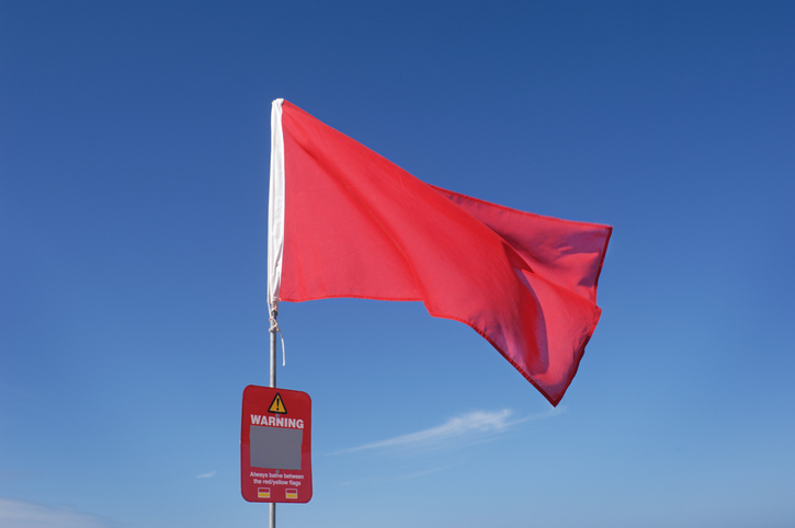 Alertas de bandera roja se activan en Denver por clima seco y récords de temperatura