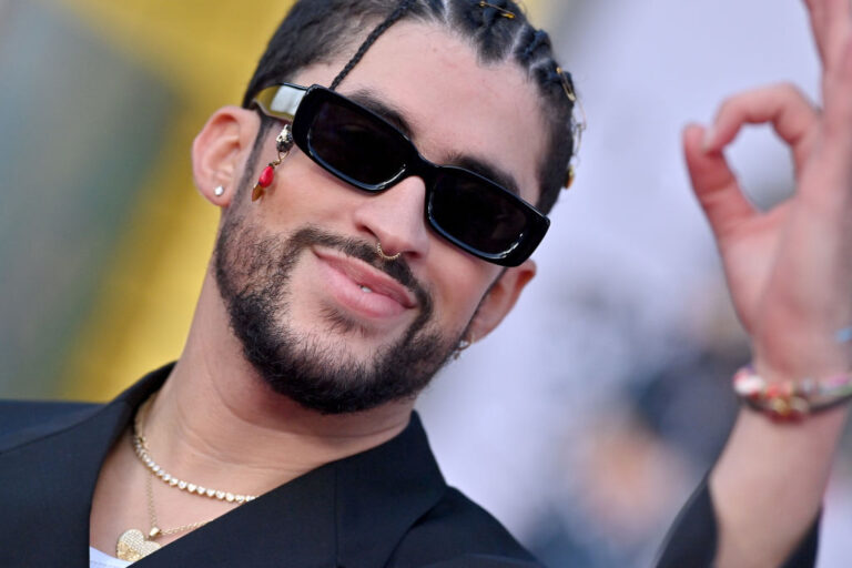 Bad Bunny lidera un halftime show histórico con invitados latinos en el Super Bowl 60