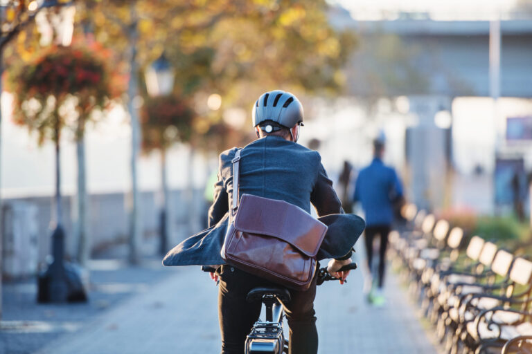 Miles irán al trabajo en bicicleta este viernes en Denver