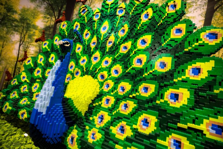 Más de 1.5 millones de piezas de lego dan vida a nueva exhibición inmersiva en Denver