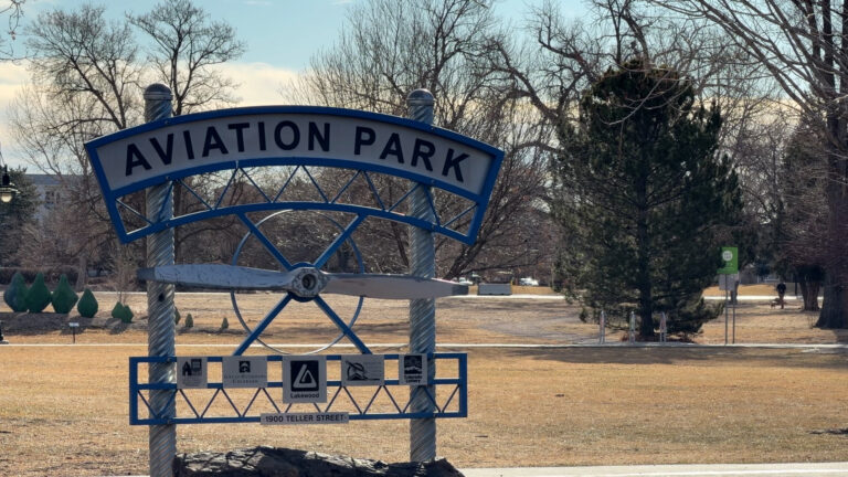 Aviation Park luce renovado, pero la crisis persiste