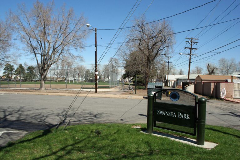 Centro de datos en el norte de Denver genera alarma y exigencias de rendición de cuentas