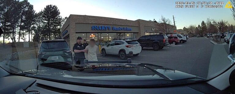 Robo cajero Highlands Ranch: dos sospechosos arrestados tras tomar dinero de un ATM