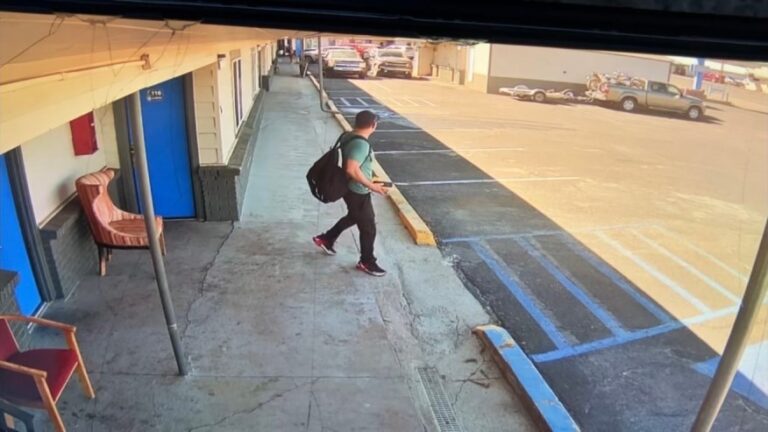 Un hombre condenado por abuso sexual infantil en Colorado fue arrestado tras intentar huir hacia México