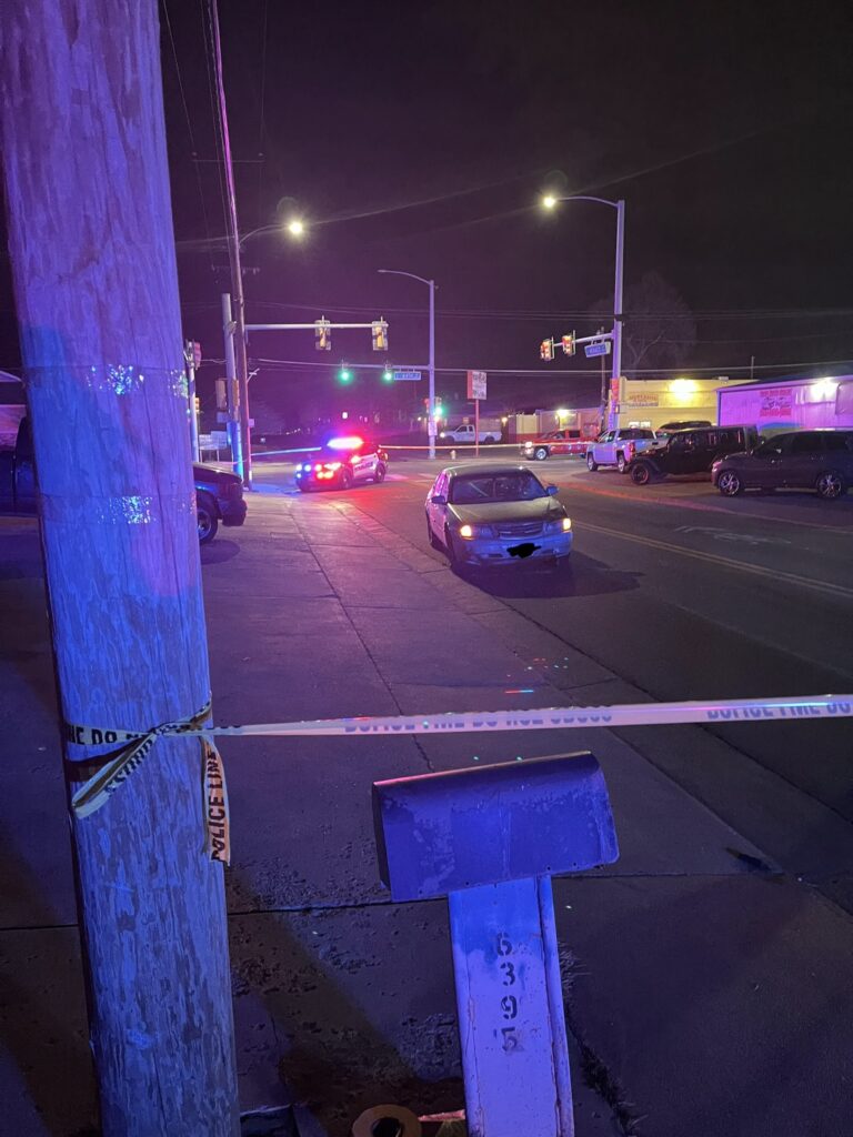 Conductor enfrenta cargos por DUI y homicidio vehicular en Commerce City, Colorado