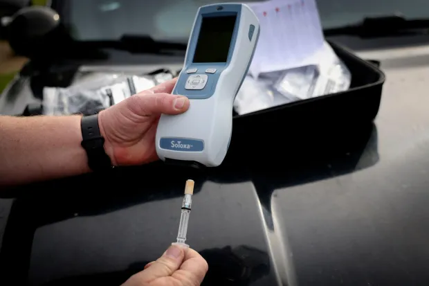 Ley en Colorado prohíbe arrestos basados en pruebas rápidas de drogas
