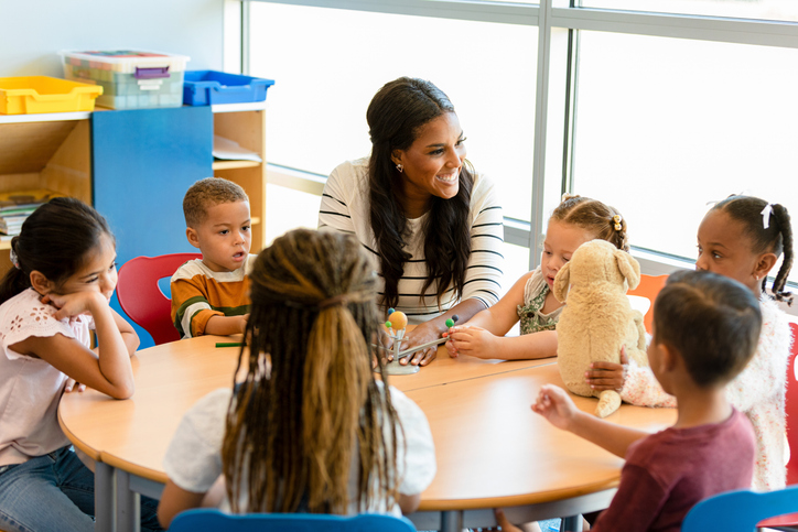 Corte Suprema de EE. UU. analizará si programa de preescolar gratuito en Colorado puede excluir escuelas religiosas