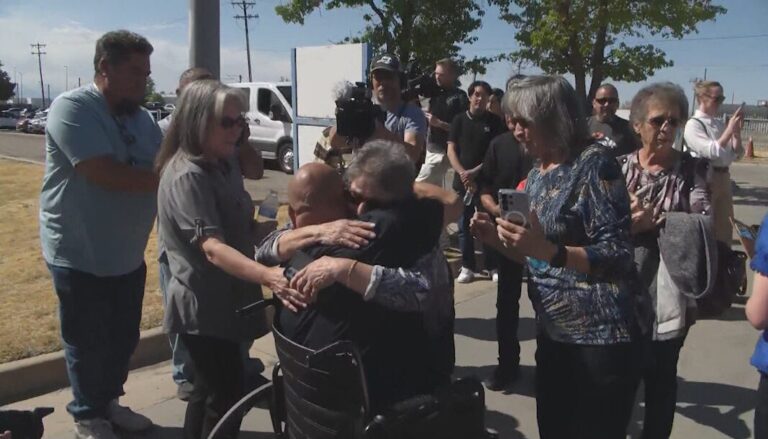Liberan a hombre condenado a cadena perpetua en Denver por muerte de bebé