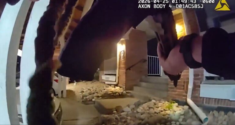 Departamento de Policía de Denver comparte video corporal de tioreto ocurrido en abril